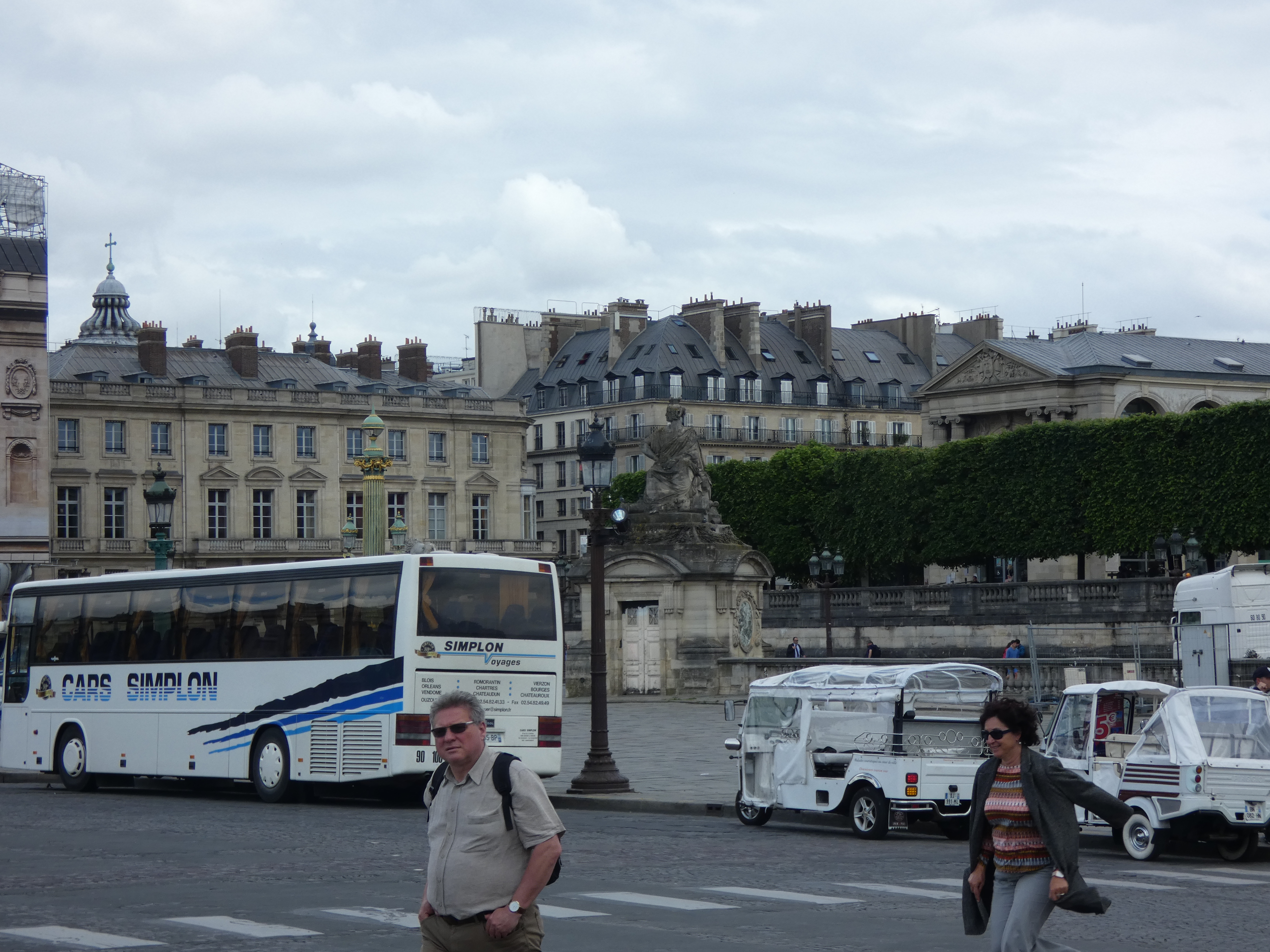 p1000146