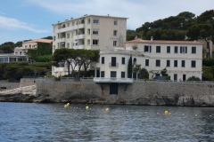 p1000406
