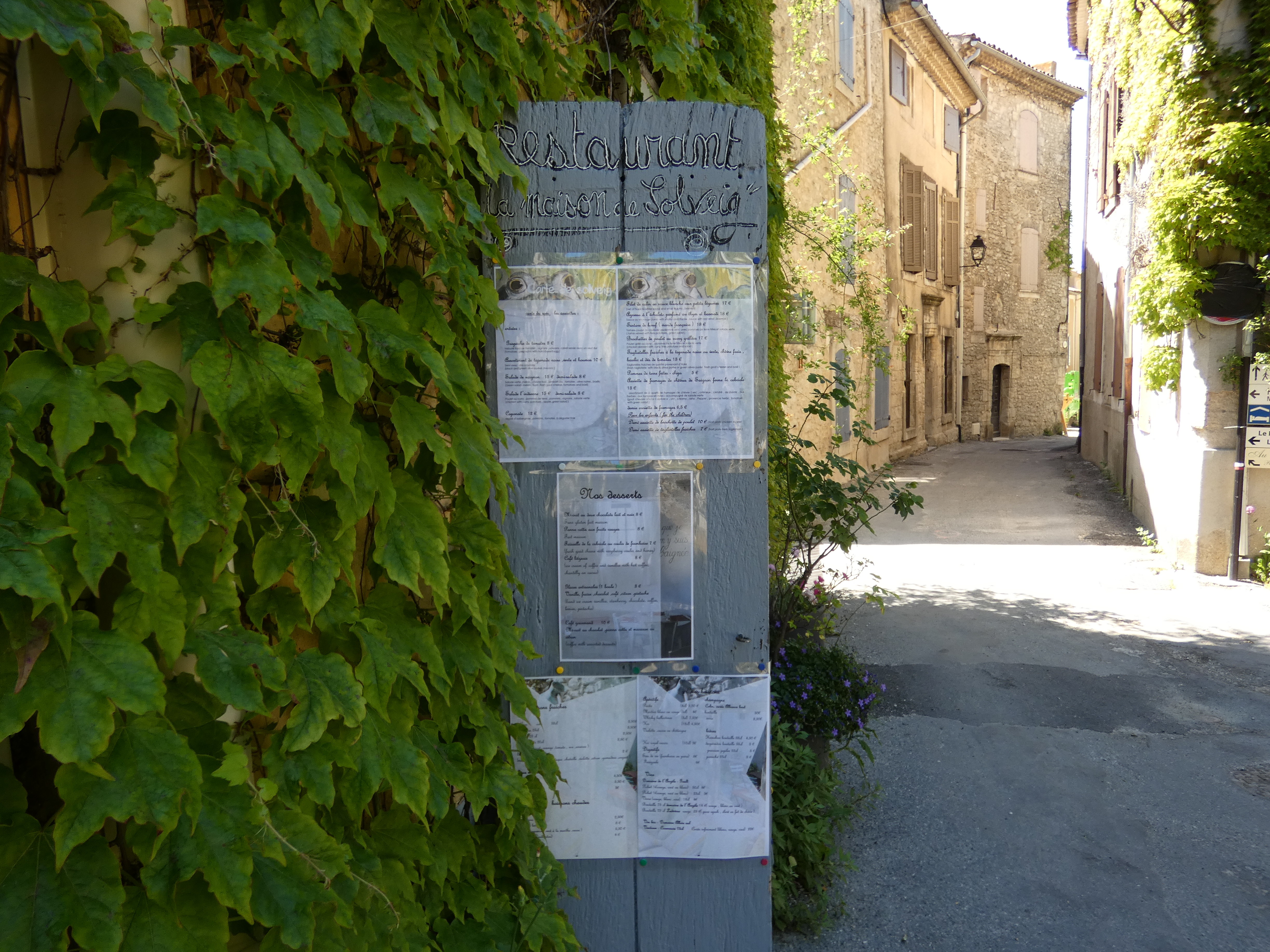 p1000678