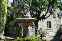 P1000681-1