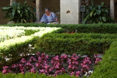 p1000754