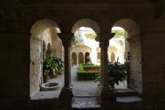 p1000757