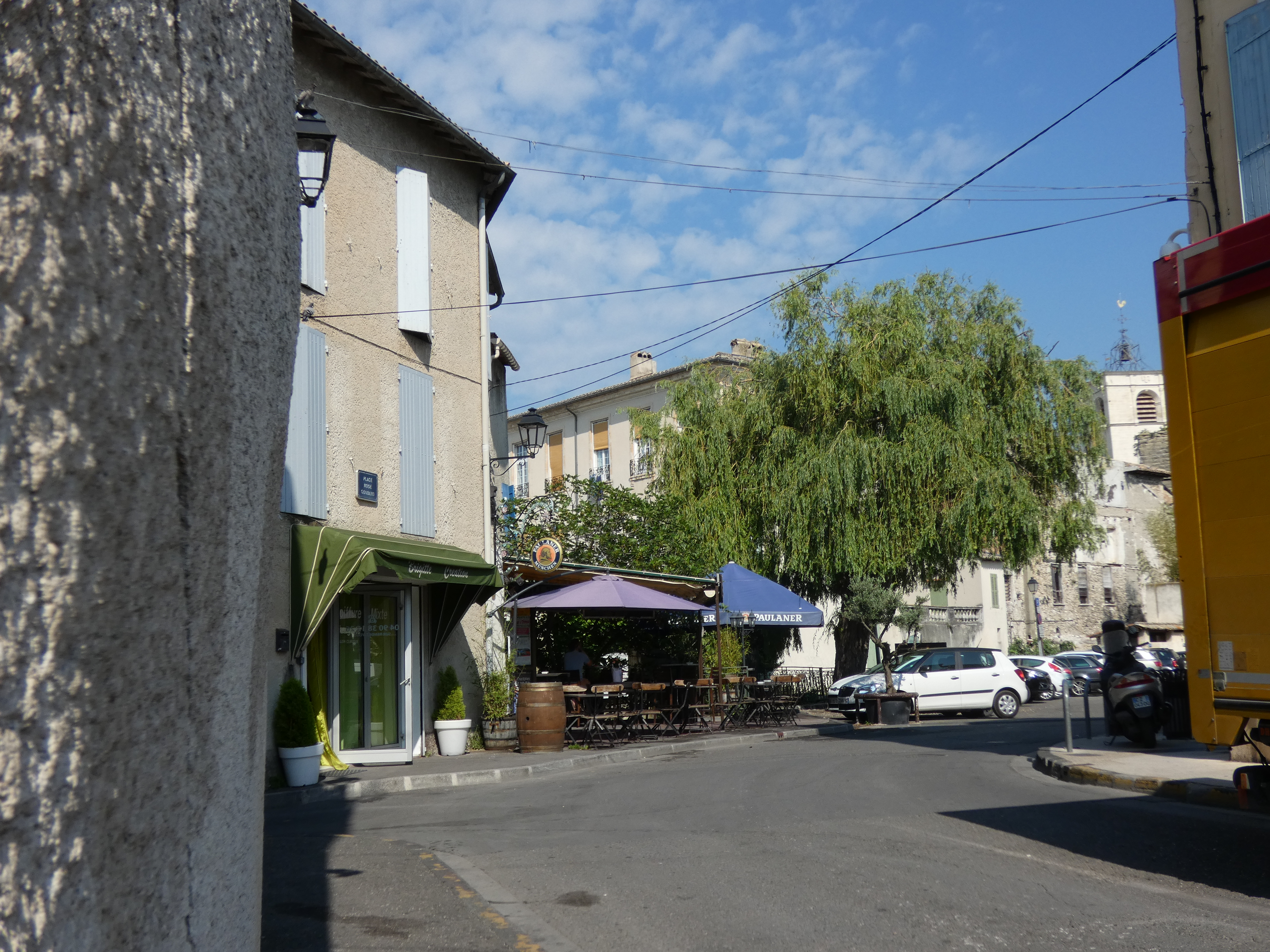 p1000829